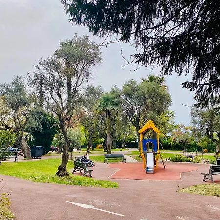 Grand 3 Pieces Avec Parking A Cimiez * Ницца