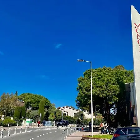 Grand 3 Pieces Avec Parking A Cimiez Апартаменты