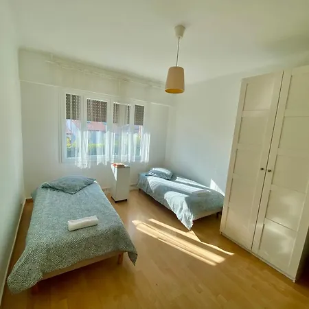 Grand 3 Pieces Avec Parking A Cimiez Апартаменты *