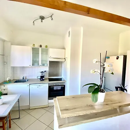 Апартаменты Grand 3 Pieces Avec Parking A Cimiez