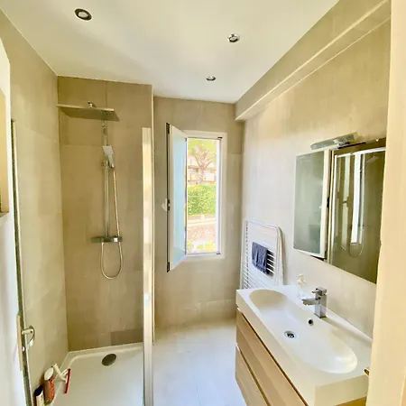 Grand 3 Pieces Avec Parking A Cimiez Апартаменты